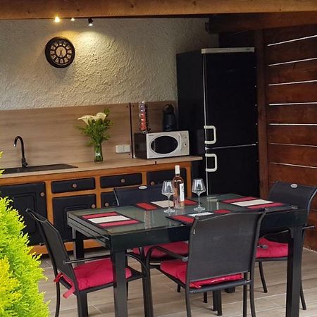 Villa T3 à 10' de Cassis - Piscine privée et cuisine d'été extérieure Carnoux-en-Provence Esterno foto
